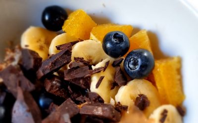 Porridge de Avena con Frutas y Chocolate